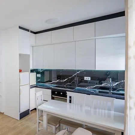 Huna Appartement *